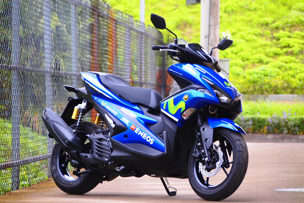 ヤマハ GDR 155 AEROX NVX 6900km ETC付き  Yamaha AEROX 155 GDR155 (NVX) SERVICE, Owner\u0027s \u0026 Parts Manual CD
